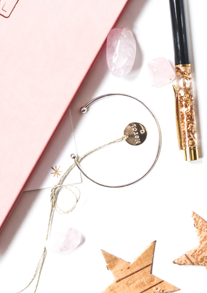 21 Daily Gratitude Journal Prompts Can Transform a Life | Soulfully Maria manifest abundance